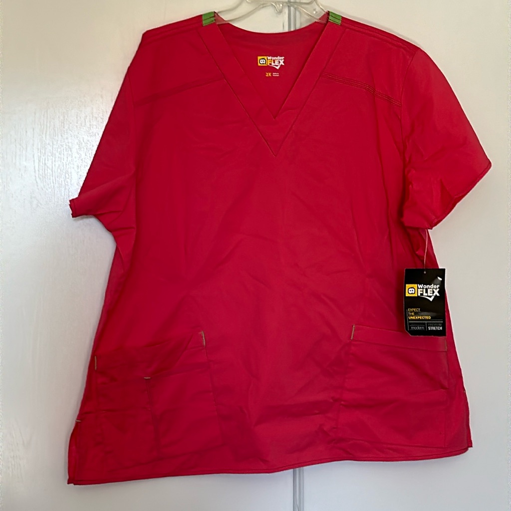 Nwt Wonder Flex Scrub Top 2x